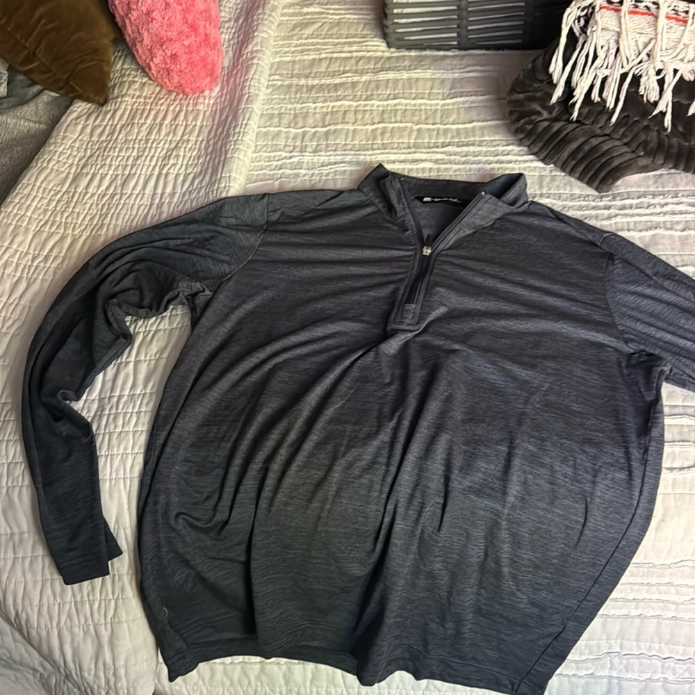 Travis Mathew quarter zip grey pullover